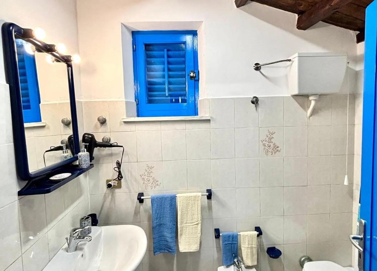 別荘 Casa Sulla Spiaggia Villa Eleftheria アルタヴィッラ・ミリーチア